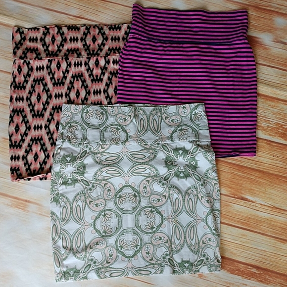 Charlotte Russe Dresses & Skirts - 3 Charlotte Russe body con skirts. Size M
